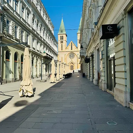 Golden Soul Sarajevo With Garage Parking Apartment Exterior photo