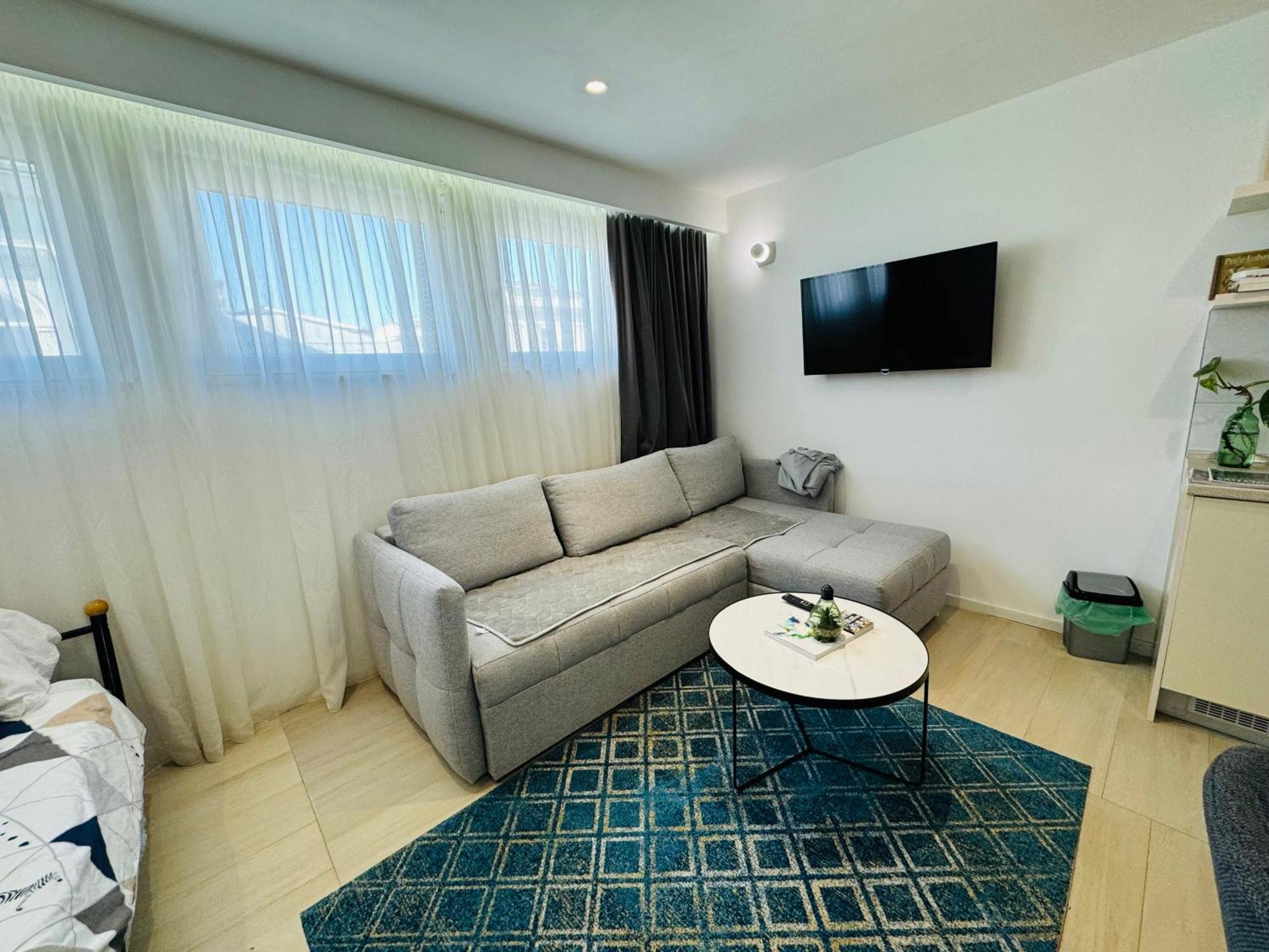 Golden Soul With Garage Parking Apartment Sarajevo